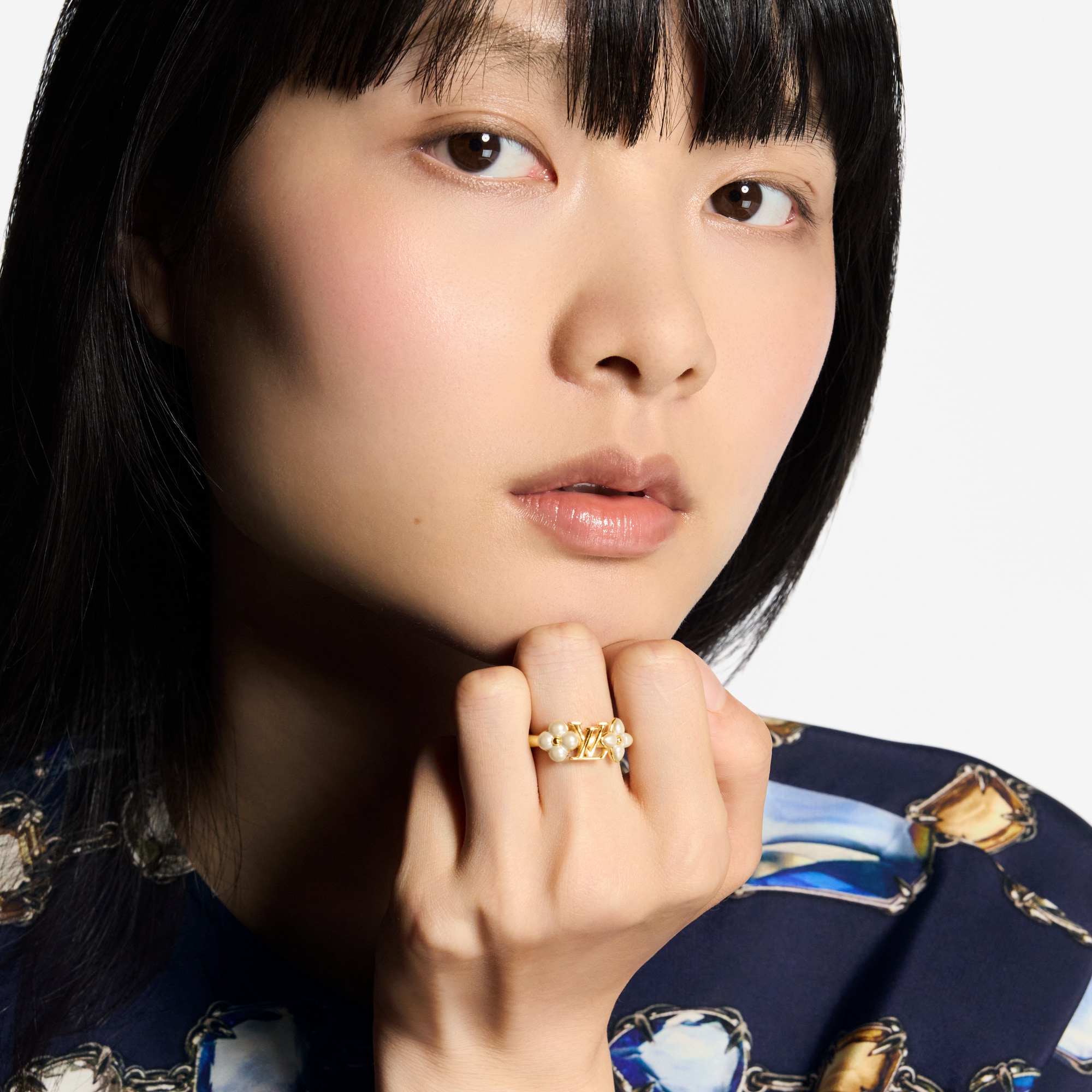 ルイヴィトン　リングLVフローラグラム ルイヴィトン☆ LVフローラグラムリング 指輪 (Louis Vuitton